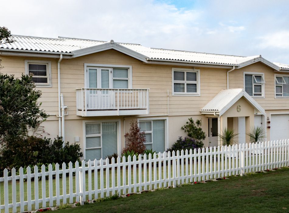Reebok bed and breakfast holiday accommodation at Julsies Home near Mossel Bay.